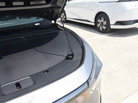 2025�� �������� Max �콢��