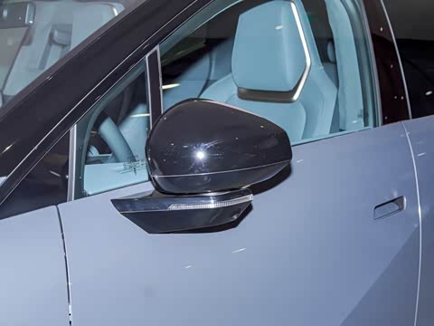 2025�� ����������