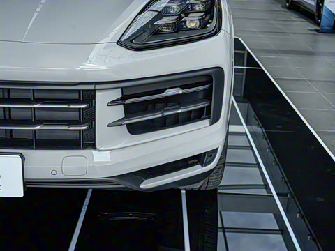 2025�� Cayenne 3.0T ���ΰ�