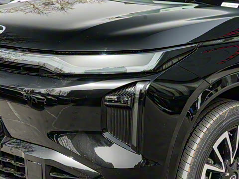 2025�� 205km Max��