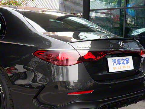 2025�� �Ŀ� E 300 ʱ�����˶���