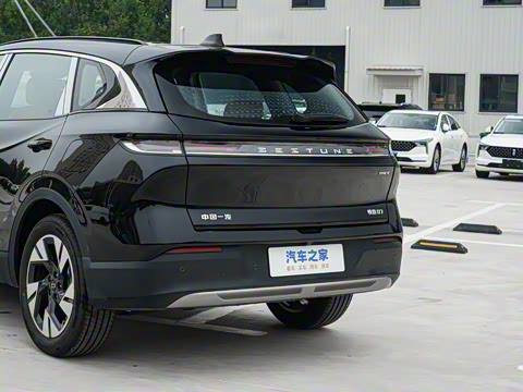 2025�� 210km ������