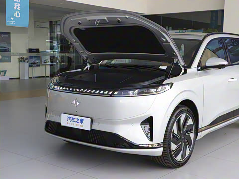 2025�� 636Max���Ȱ� 5��