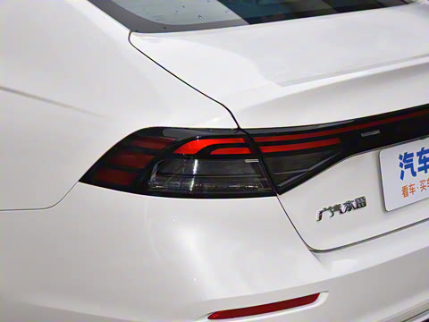 2025�� �˶�ϵ�� 260TURBO ������