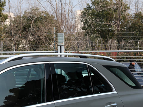 2025�� GLE 450 4MATIC ������