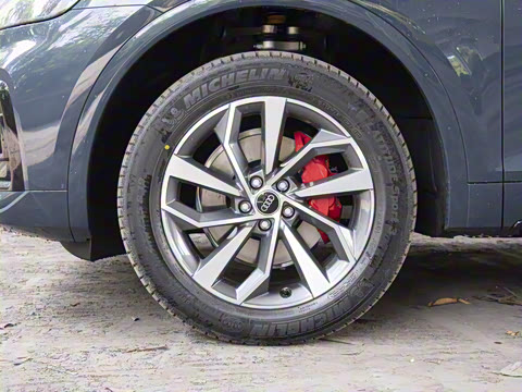 2025�� 45�����ذ� 40 TFSI ����������