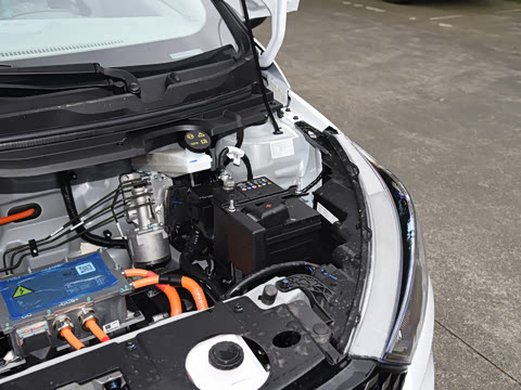 2025�� Plus 330KM������