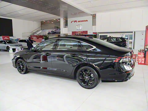 2025�� �˶�ϵ�� 260TURBO ������