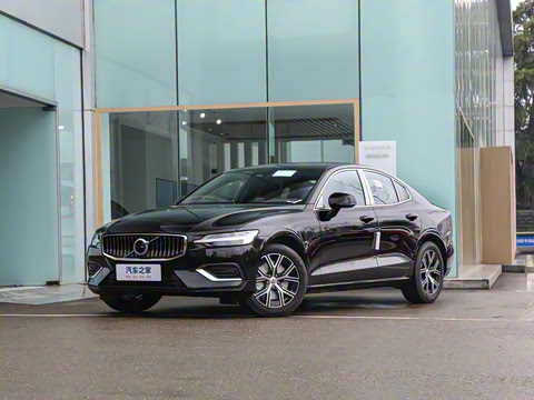 2025�� B4 ���ݺ�����