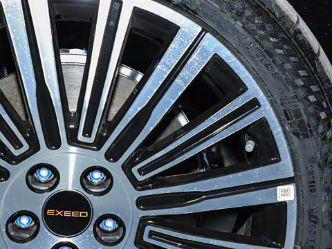 2025�� 180 ��������Ultra���� 6��