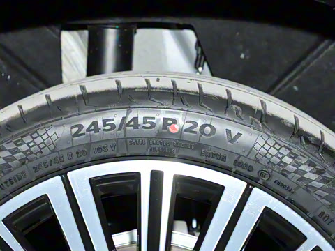 2025�� 180 ��������Ultra���� 7��