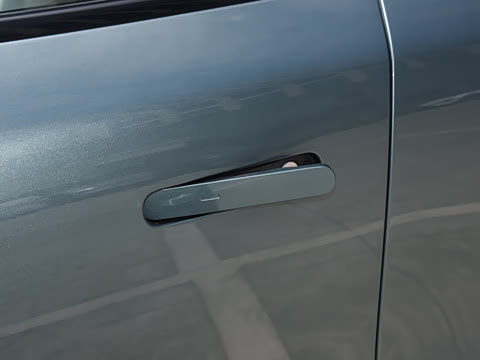 2025�� 680 ������������ Max