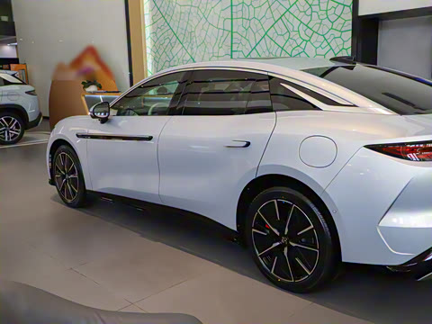 2025�� EV 701KM�����״��콢��