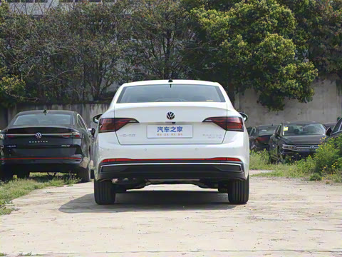 2025�� �Ŀ�� 300TSI DSG��Խ��