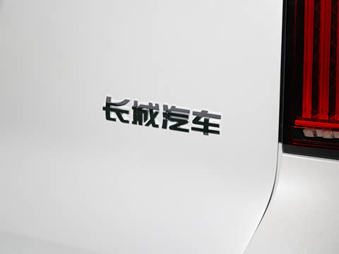 2025�� 2.0T�Զ�������Ӣ�� ����