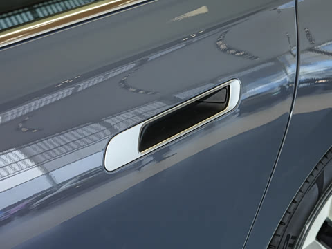 2023�� 740Li ������ ������װ