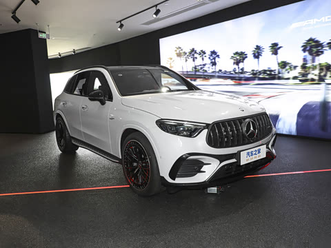 2025�� AMG GLC 43 4MATIC