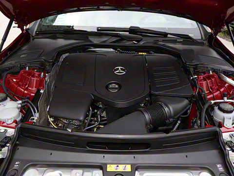 2025�� CLE 300 4MATIC �����ͽ��ܳ�