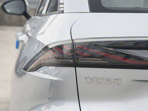 2025�� EM-i 60km ������