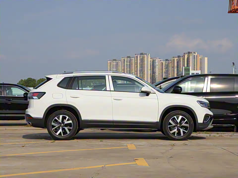 2025�� �Ŀ� ������ 330TSI