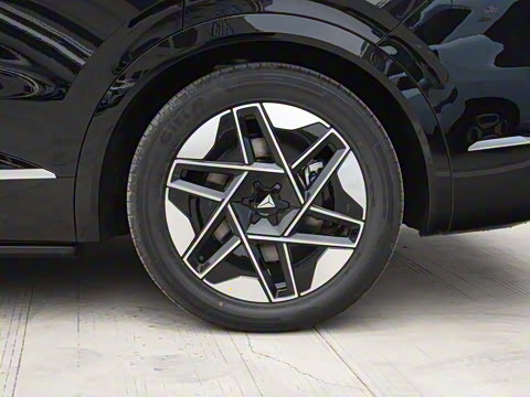 2025�� ����Ultra