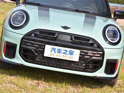 2025�� JOHN COOPER WORKS CABRIO