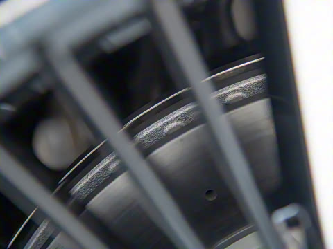 2025�� 102kWh ǩ����