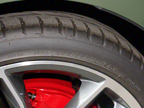 2025�� Sportback ��ذ� 40 TFSI quattro ����������