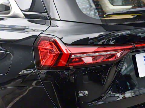 2025�� 165km ������������ 7��