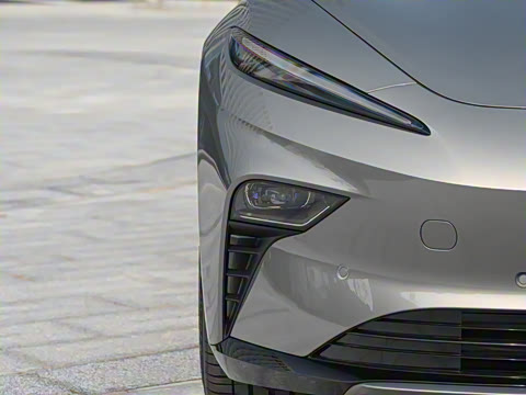 2025�� ������