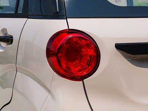 2025�� 210km ����Pro��