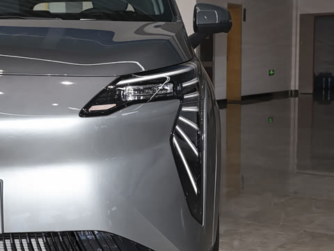 2024�� Younger ��ҫ��