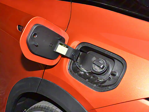 2025�� 285Max ��ΪǬ���Ǽ�ADS SE���̰�