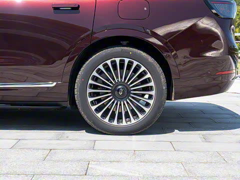 2025�� ���� Ultra�� 52kWh 6����