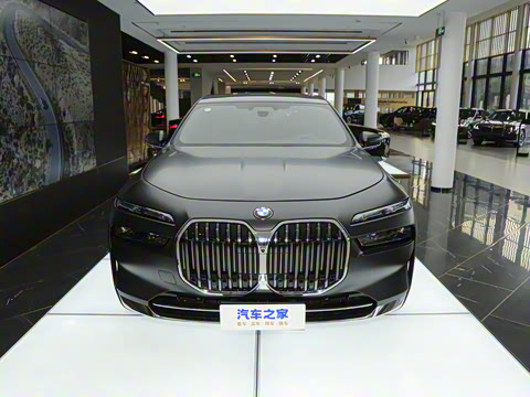 2023�� 740Li ������ ������װ