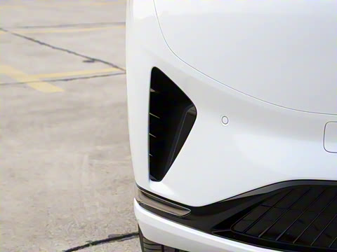 2025�� 210Ultra���Ȱ� 5��