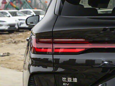 2025�� EV �Ǽݰ� 520km �����