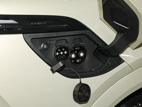 2025�� 625 ������ Max �콢��