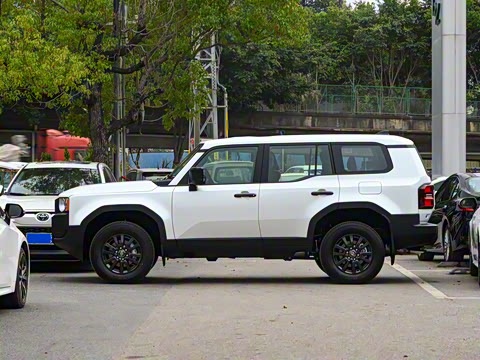 2025�� 2.4T ��ԽBX�� 5��