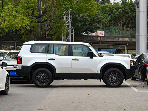 2025�� 2.4T ��ԽBX�� 5��