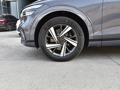 2025�� 2.5T ����������