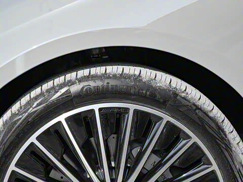 2025�� CLE 260 ���ܳ�