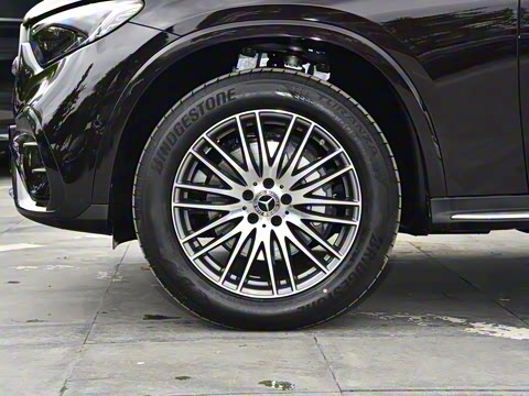 2025�� �Ŀ� GLC 300 L 4MATIC ������ 7��