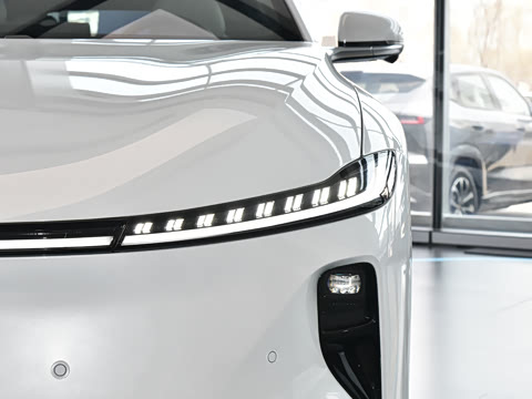 2025�� �������̰� 230�����