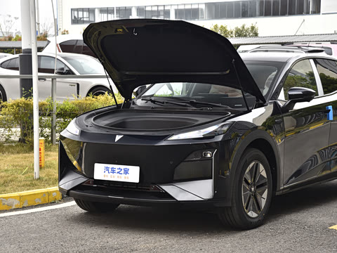 2025�� 520Max ��ΪǬ���Ǽ�ADS SE�����