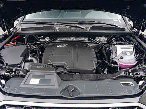 2025�� 45�����ذ� 40 TFSI ʱ�ж�����