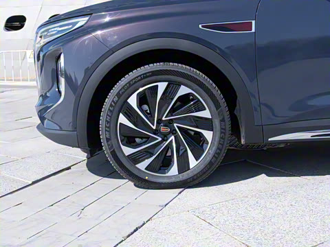 2024�� 2.0T PHEV ��������� 7��