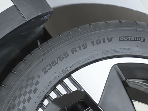 2025�� Hi4 165 Ultra �Ǽݰ�