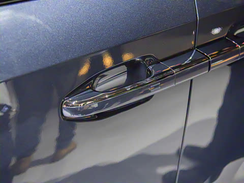 2025�� Ǭ��ϵ�� Ultra ͷ�Ȳ�