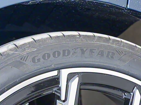 2025�� 225L M�˶���ҹ��װ